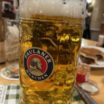 Paulaner's Wirtshaus Mit Biergarten