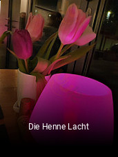 Die Henne Lacht